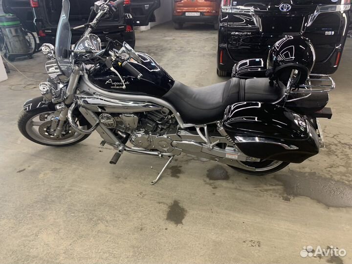 Hyosung gv650 Aquila