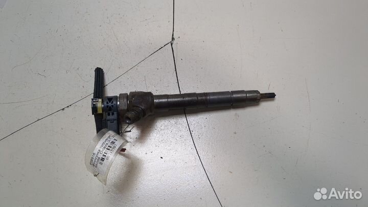 Форсунка топливная Skoda Octavia (A7), 2015