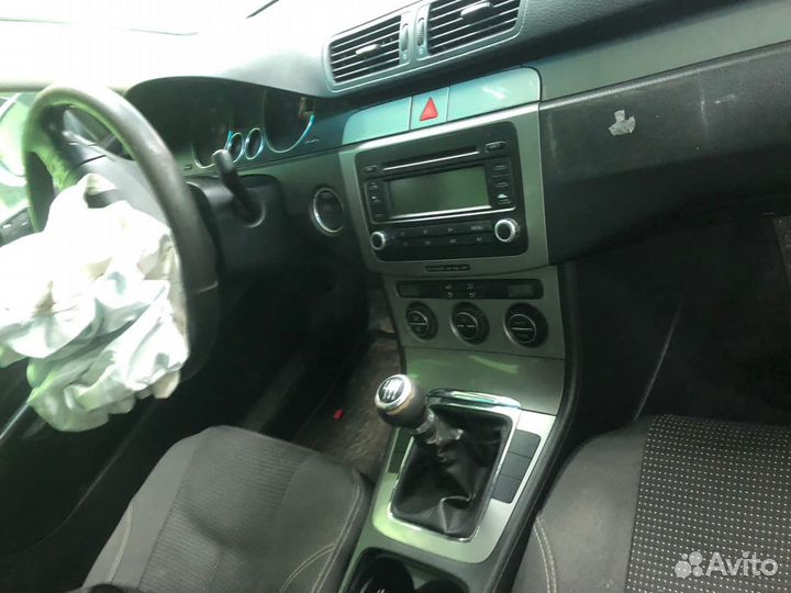 Запчасти Volkswagen Passat B6 разбор Passat B6
