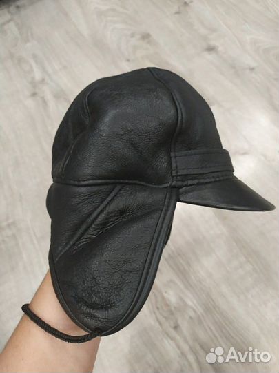 Кепка танкетка из натур.кожи унисекс