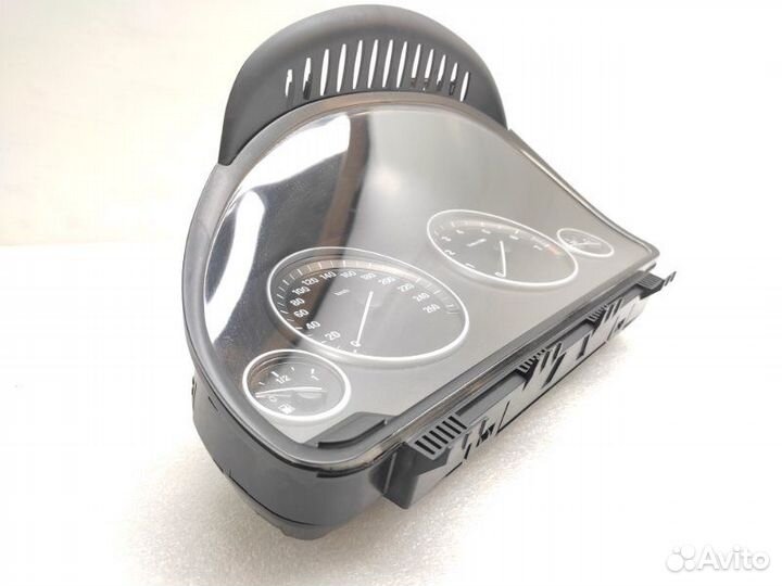 Панель приборов Bmw 5-Series F10 3.0 2011