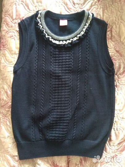 Новый жилет на девочку рост 146