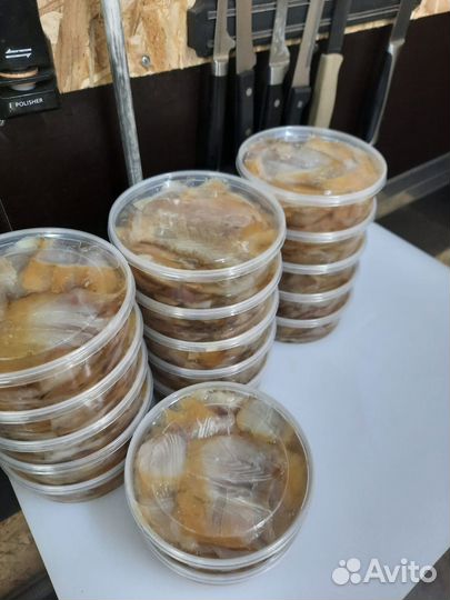 Сом холодного копчения в банке/Из Астрахани