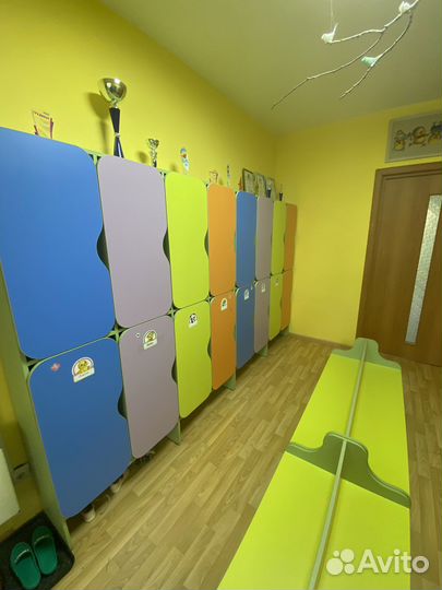 Шкафы детские для раздевалки б/у