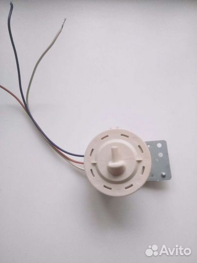 Прессостат (датчик уровня воды) LG