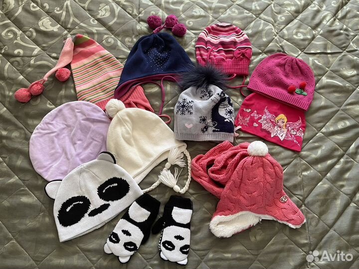 Шапки, шарф, варежки, берет для девочки