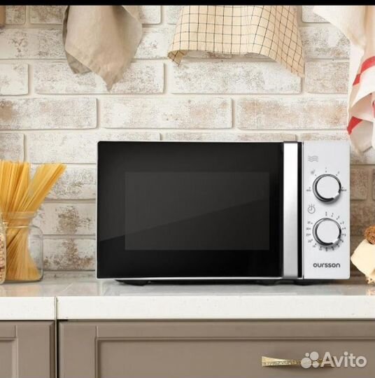 Микроволновая печь Oursson новая