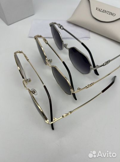Очки valentino
