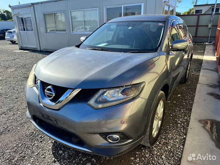 В разборе Nissan X - Trail T32 2 литра MR20