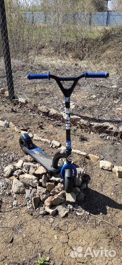 Самокат трюковой 