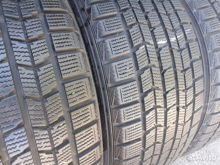 Dunlop DSX-2 225/45 R18