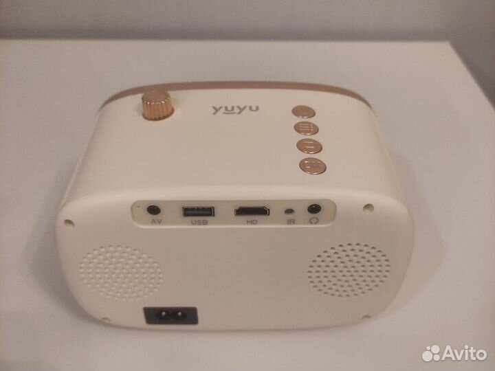 Проектор yuyu q16