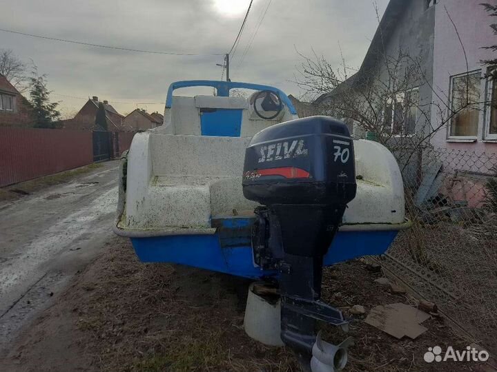 Катер для отдыха