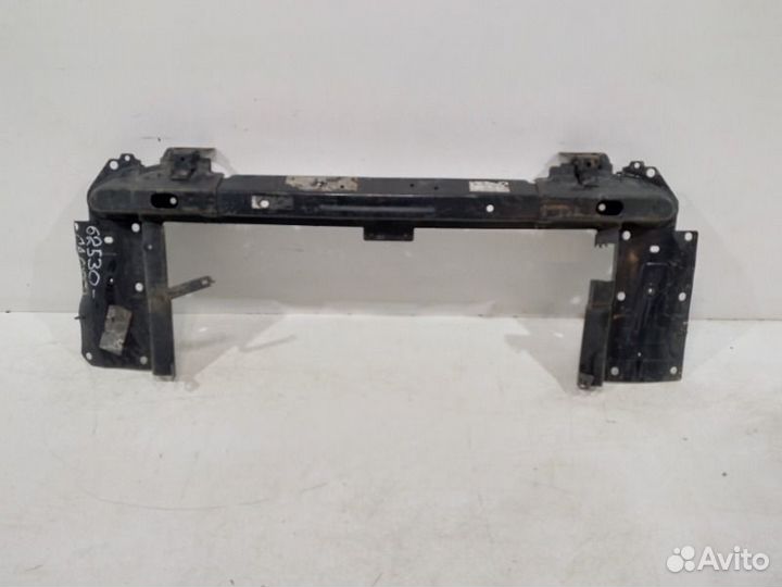 Панель передняя (телевизор) передний Nissan Murano