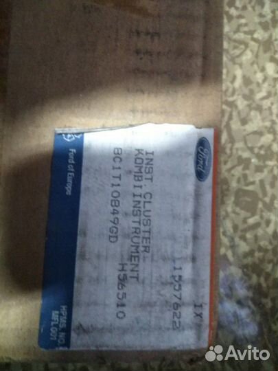 Щиток приборов Ford Focus 2 1557622 8C1T-10849-GD