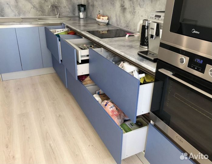 Кухня в стиле минимализм на заказ