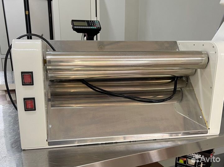 Тестораскаточная машина