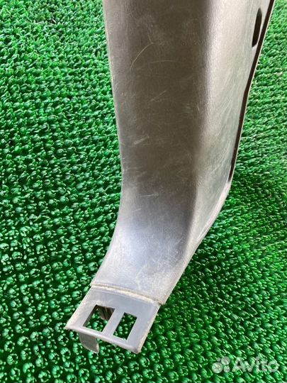 Обшивка стойки лев. перед. Toyota Tundra, Sequoia