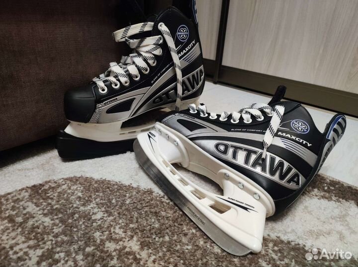 Коньки хоккейные размер 36