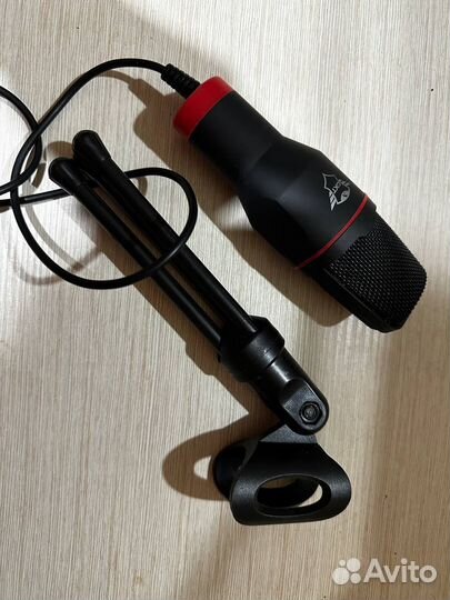 Микрофон для компьютера Trust GXT 212 Mico USB 3.5