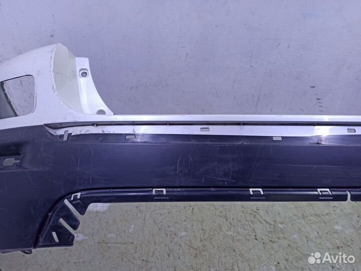 Бампер задний Тойота