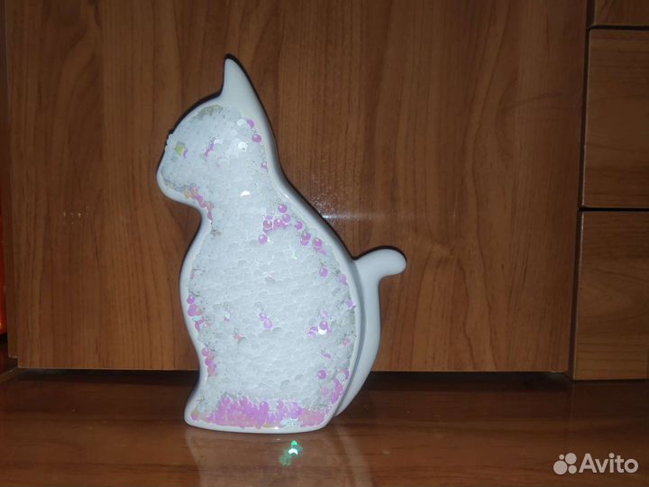 Копилка кошка для денег с пайетками новая