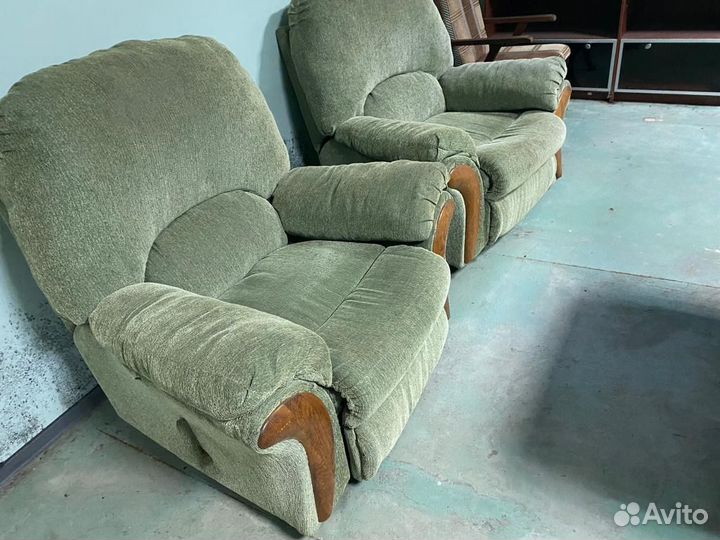 Диван и 2 кресла