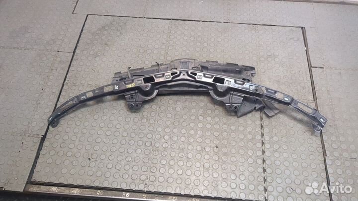 Рамка капота Chevrolet Malibu, 2018