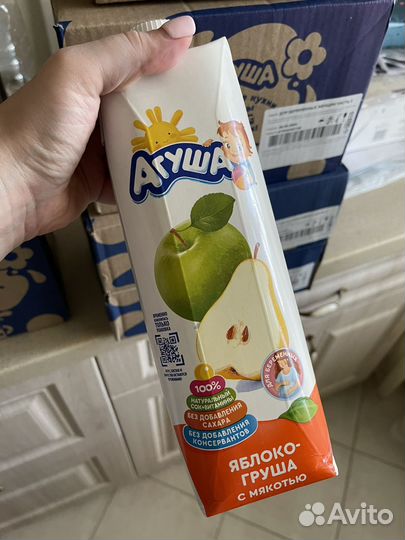 Сок и фруктовое пюре агуша