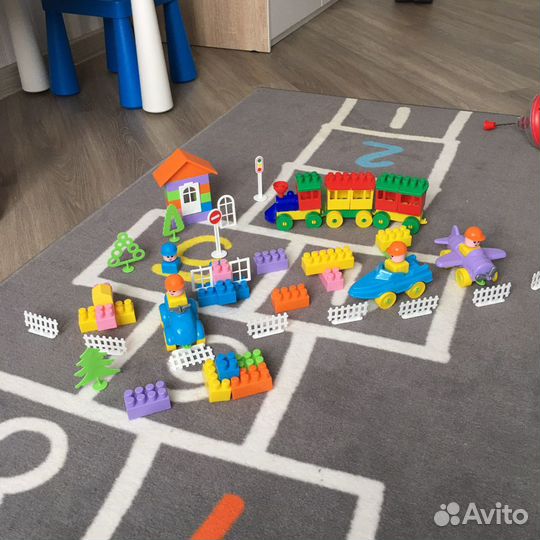 Развивающие игрушки