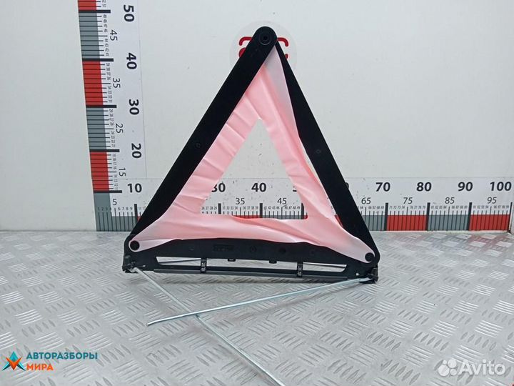 Знак аварийной остановки Volkswagen Sharan 1998