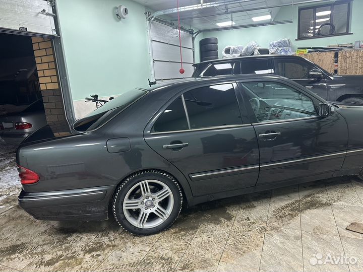 Mercedes-Benz E-класс 3.2 AT, 1999, 447 494 км