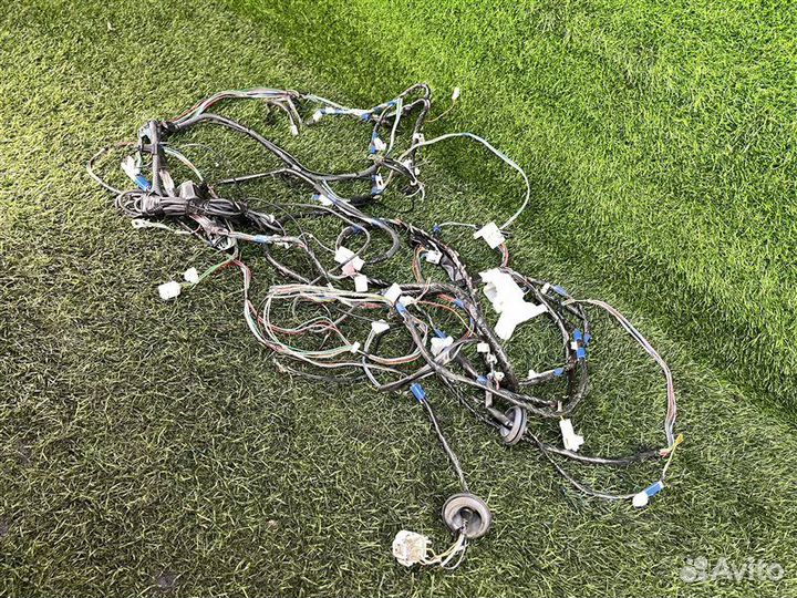 Коса салона Toyota Corolla NZE124 1nzfe 2002