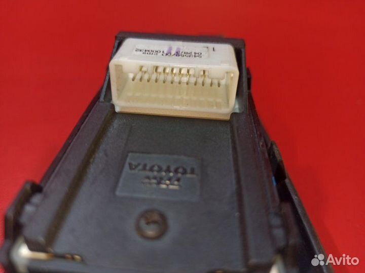 Блок управления стеклоподъемниками передний правый