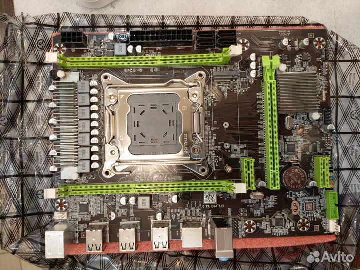 Комплект X79 PRO v3.0+процессор Xeon 2689+16озу