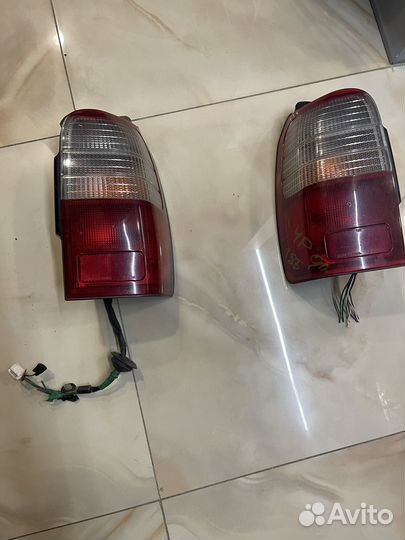 Стоп огни сурф 185 кузов