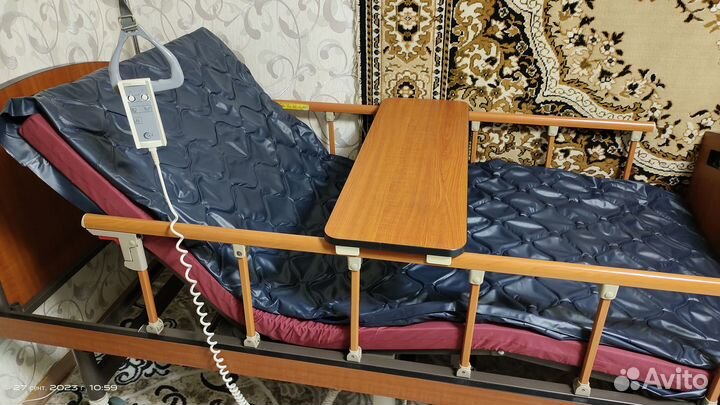 Кровать для лежачих больных с электроприводом бу