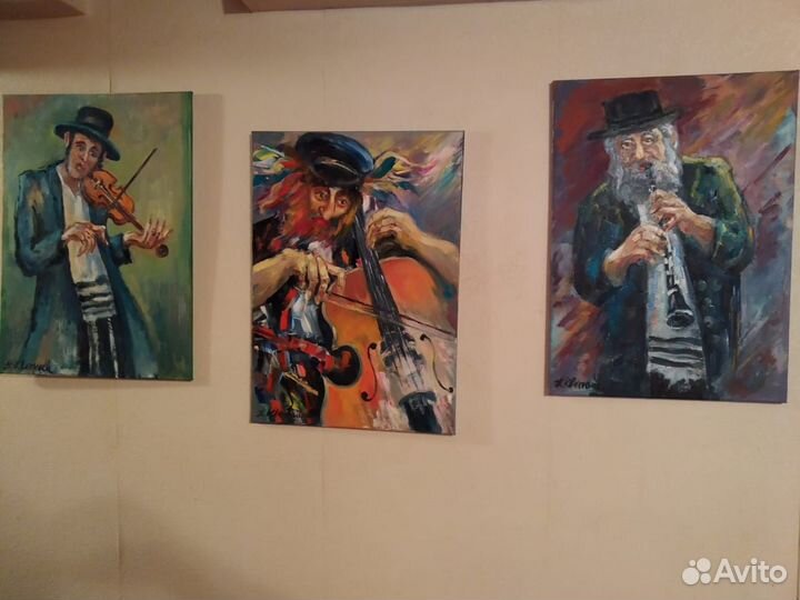 Три картины (триптих)