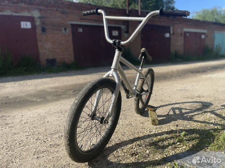 Велосипед BMX