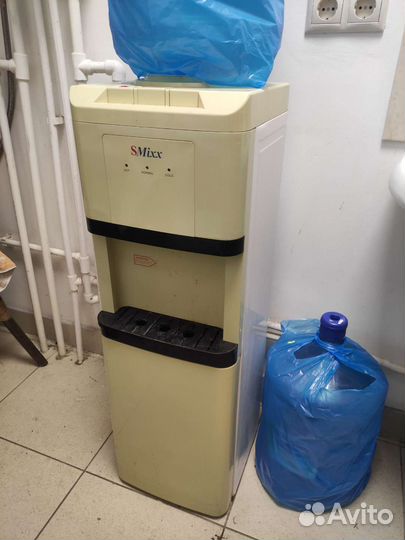 Кулер для воды