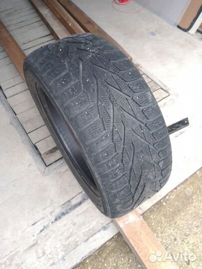 Nokian Tyres Hakkapeliitta R2 SUV 255/50 R19