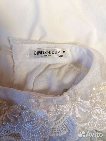 Блузка белая