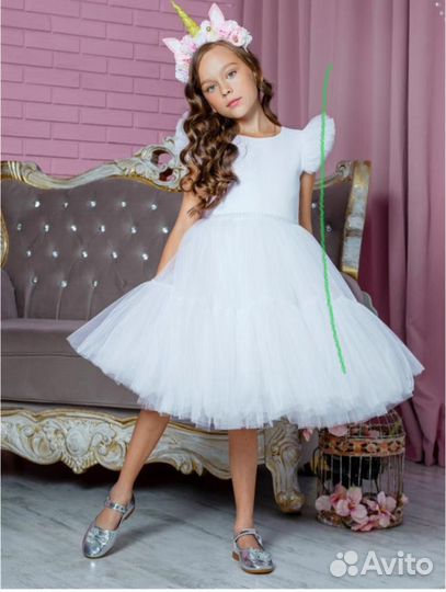 Платье для девочки 140р