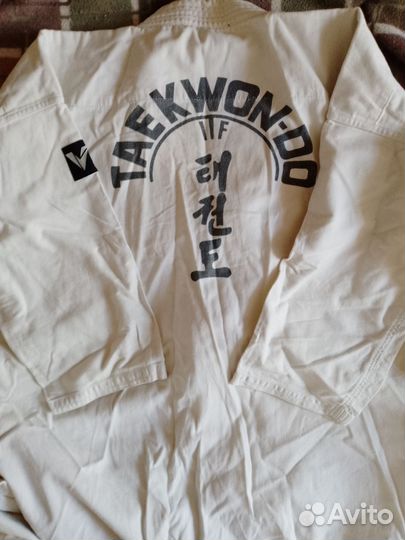 Кимоно для тхэквондо