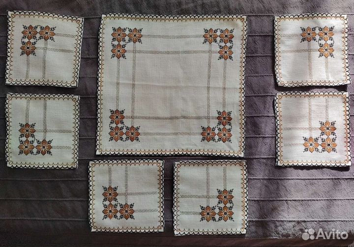 Набор салфеток ручная вышивка 1большая+6 маленьких