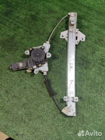 Стеклоподьемник задний правый Hyundai Accent 2