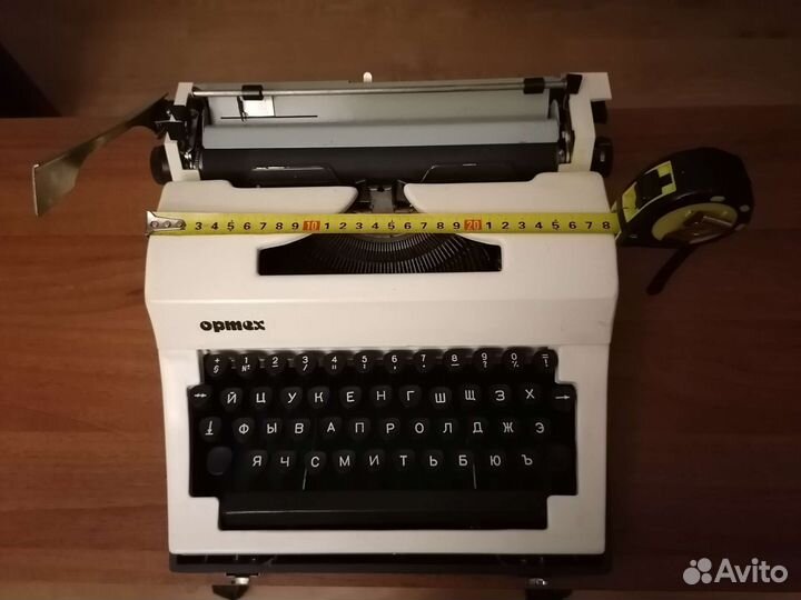 Печатная пишущая машинка