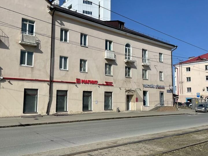 Торговая площадь, 700 м²