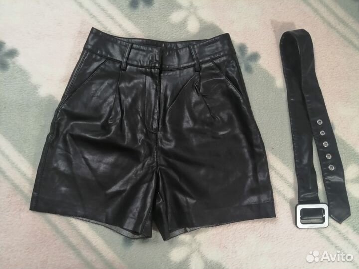 Шорты из эко кожи