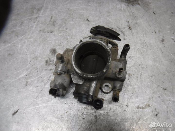 Дросельная заслонка Ваз 2111 1.5 2002